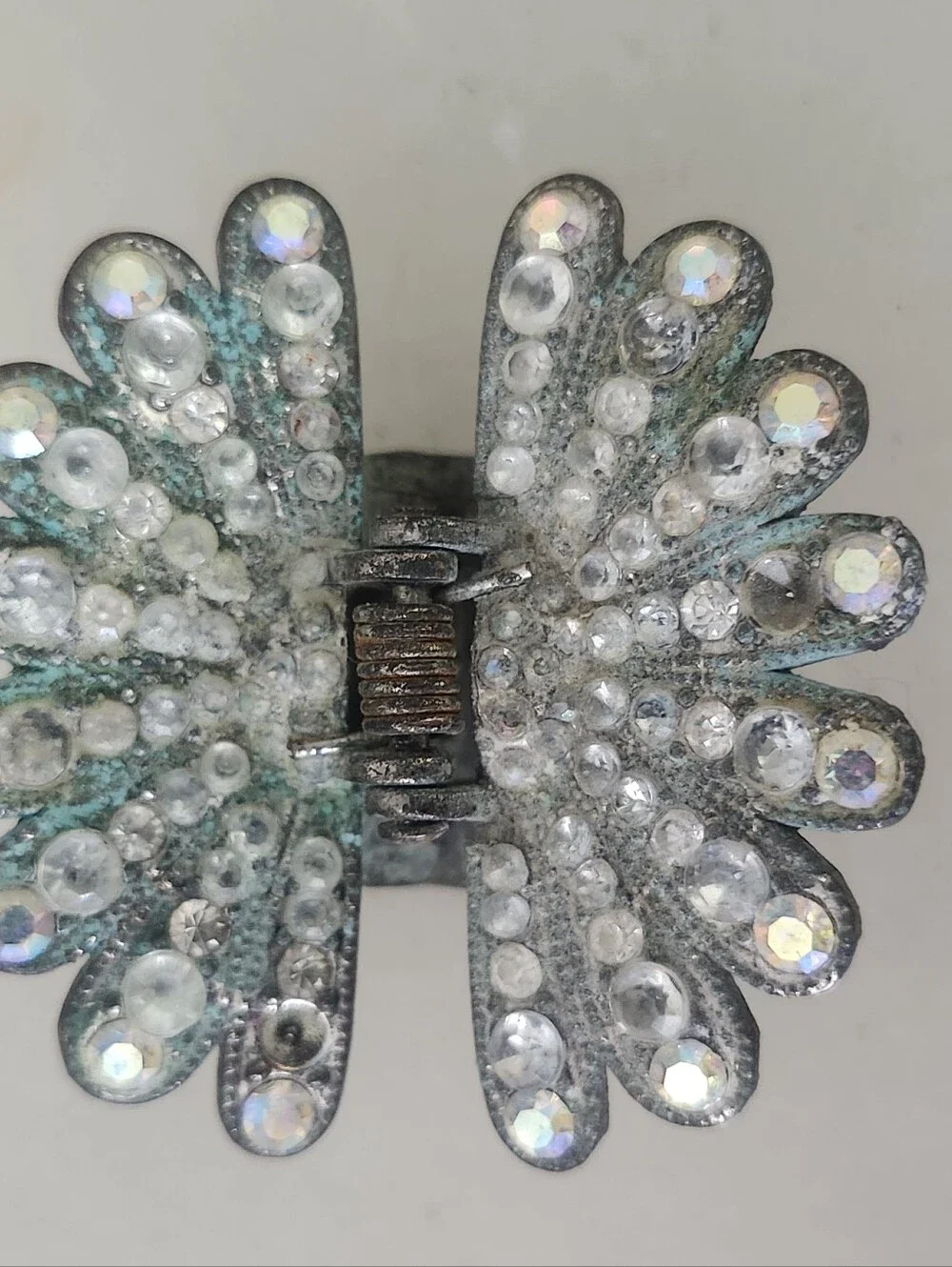 Vtg Cystal Embellished Floral Hair Clip - Silver Tone